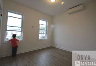 Main picture of 67 74 65 St