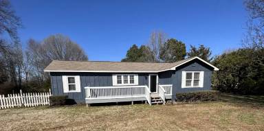 Main picture of 237 Oscar Patterson Rd