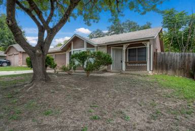 Main picture of 10308 Flatland Trl