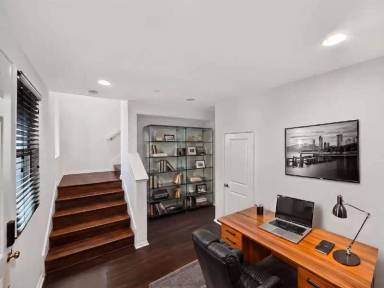 Main picture of 1844 Orizaba Ave