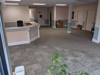 Main picture of 57 N Main St