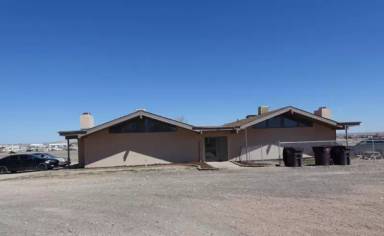 Main picture of 667 E Clarion Dr