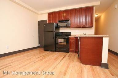 Main picture of 1604-20 Page St