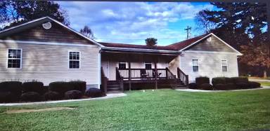Main picture of 2102 Kingsbury Rd