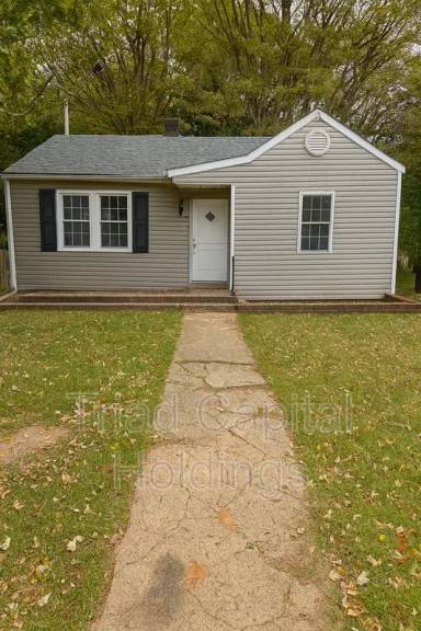 Main picture of 2647 Dudley St