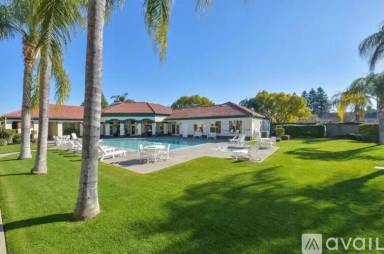 Main picture of Mansionette Court