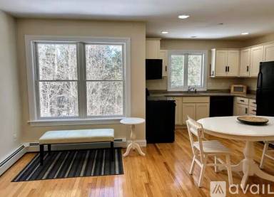 Main picture of 4 Evergreen Dr