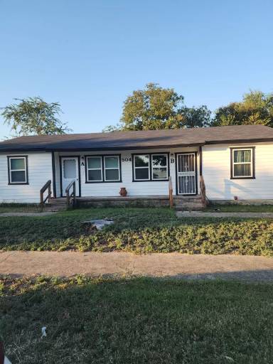 Main picture of 504 Highway Ave