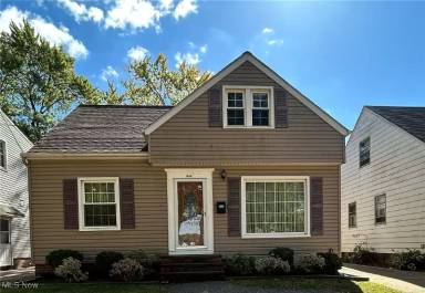 Main picture of 13712 Rockside Rd
