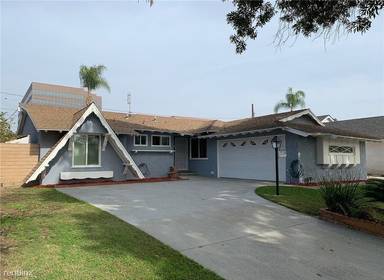 Main picture of 1719 Loretta Ln