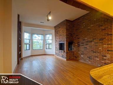 Main picture of 2519 N Lincoln Ave