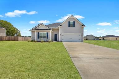 Main picture of 295 Summerhill Dr NE