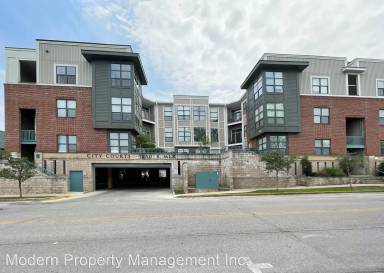Main picture of City Courts Condominiums