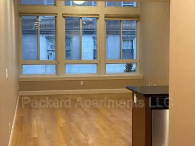 Main picture of 260 Washington Ave