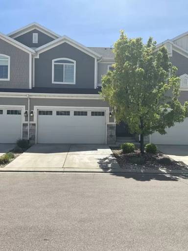 Main picture of 214 E 1163 S