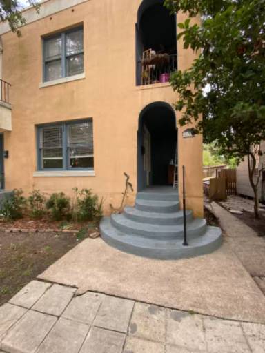 Main picture of 2619 Forbes St