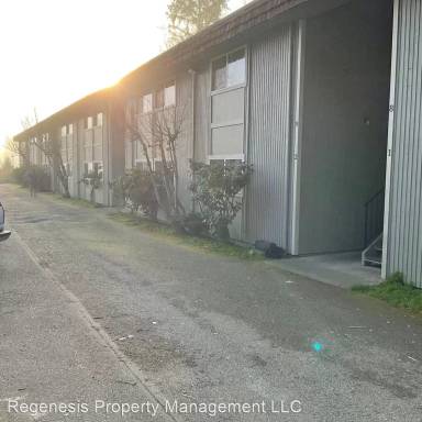 Main picture of 4401 76th Ave W