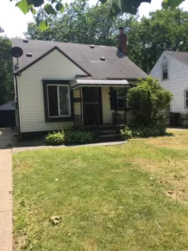 Main picture of 15674 Liberal St