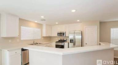 Main picture of 5212 Iron Crossing Ave