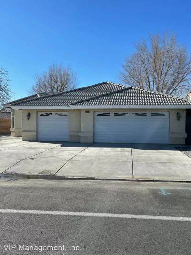 Main picture of 12840 Rolling Ridge Rd