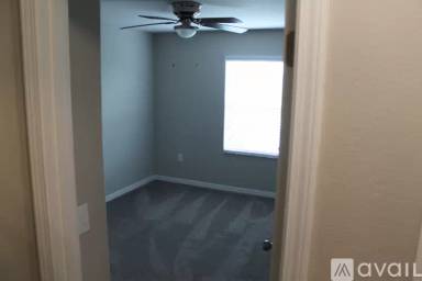 Main picture of 10537 Lake Montauk Dr