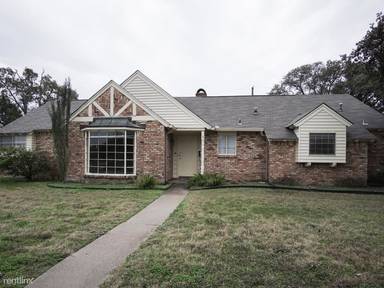 Main picture of 309 Borderbrook Dr