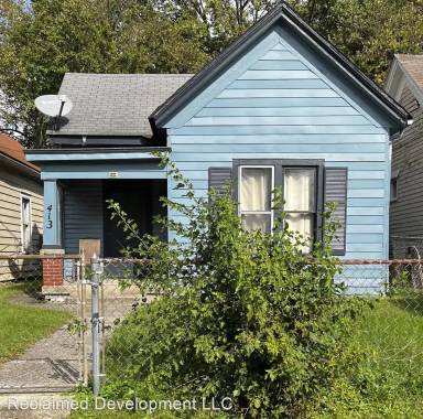 Main picture of 413 E Fifth St