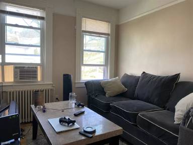 Main picture of 104 Grove St