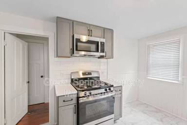 Main picture of 58 Lincoln Ave