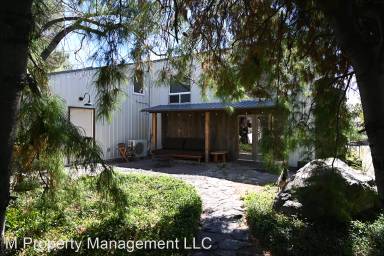 Main picture of 2301 NW Alan Ave
