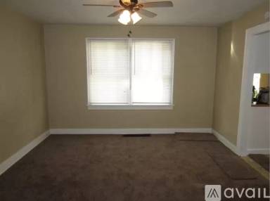 Main picture of 1486 Elizabeth Blvd
