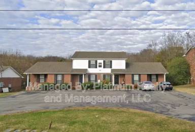 Main picture of 818 Golfview Pl