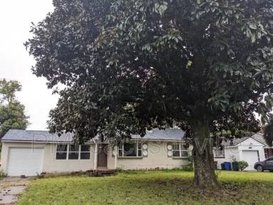 Main picture of 5058 Polaris St