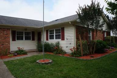 Main picture of 5521 Society Ct
