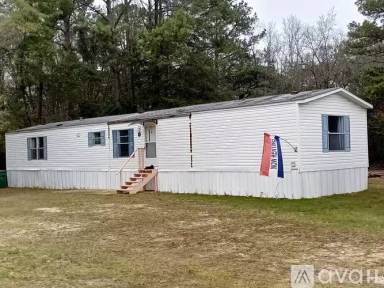 Main picture of 5457 Creel St