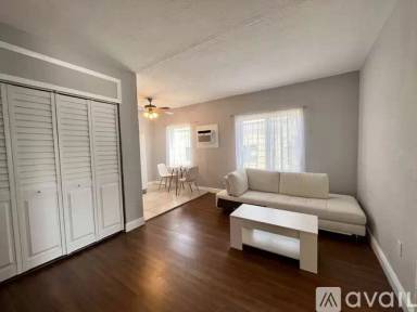 Main picture of 7920 Harding Ave