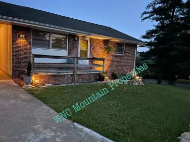 Main picture of 101 Chariton Ave