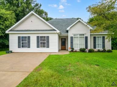 Main picture of 211 Crakston Ct