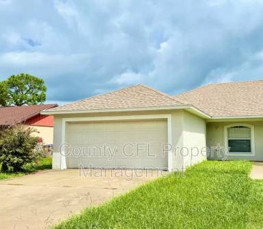 Main picture of 715 Lucaya Dr