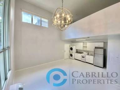 Main picture of 908 G St