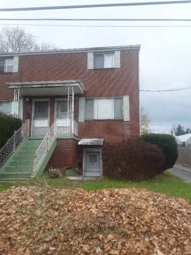 Main picture of 3 Fairlawn Blvd