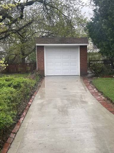 Main picture of 5142 Philip Ave
