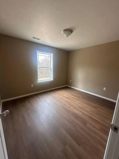 Main picture of 155 Bellevue Rd