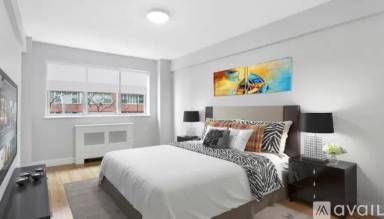 Main picture of 88 E End Ave