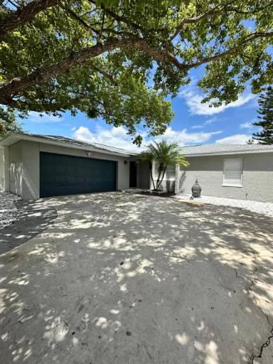 Main picture of 2453 Sable Dr