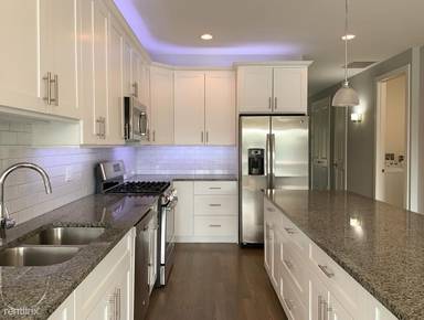 Main picture of 4351 N Lincoln Ave