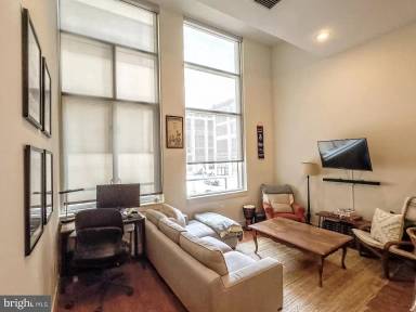 Main picture of 23 S 23rd St