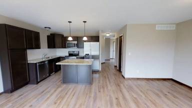Main picture of 729 S Deer Haven St