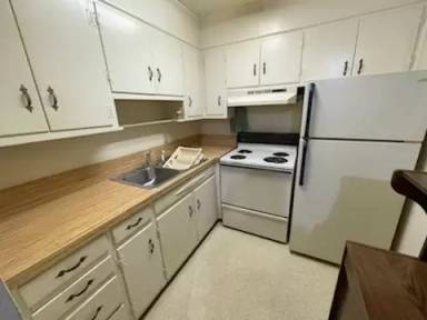Main picture of 216 Wendell Scott Dr