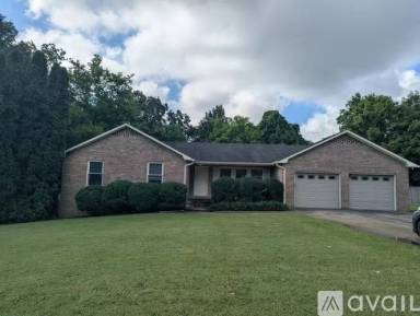 Main picture of 210 Wells Fargo Dr